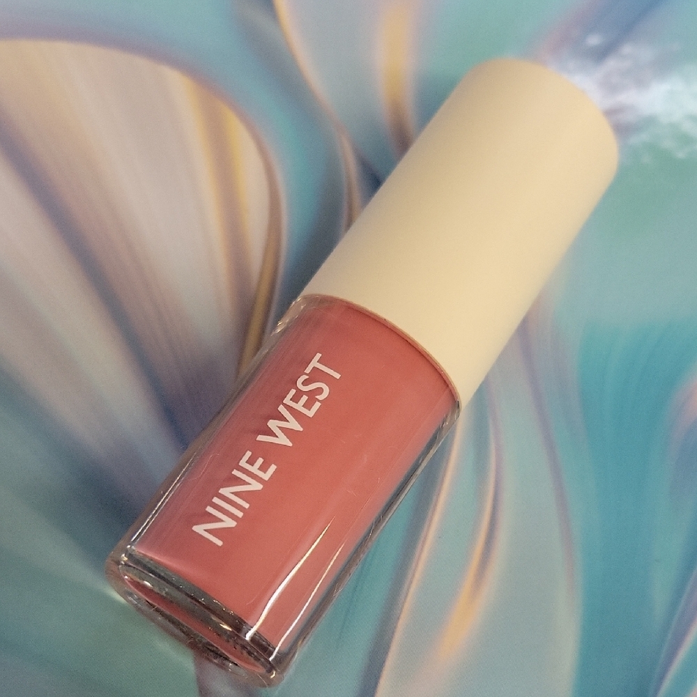 Nine West Blush Lip Gloss Mauve Pink 4ml New